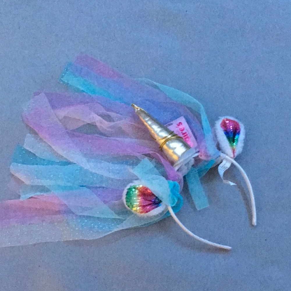 Unicorn Claire’s ears unused